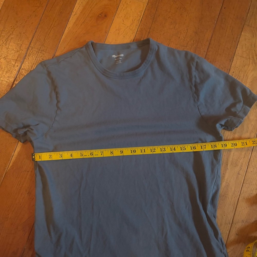 Madewell Blue Short Sleeve all day Tee shirt - Picture 5 of 6